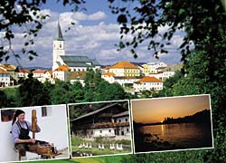 Markt Perlesreut mit Ortsansicht, Schnupftabakreiber, typischem Bauernhaus im Museumsdorf Bayerischer Wald bei Tittling und Sonnenuntergang über der Dreiflüssestadt Passau