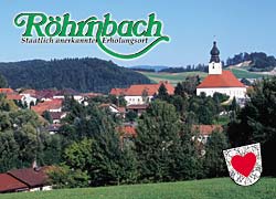 Markt Röhrnbach Ortsansicht mit Kirche